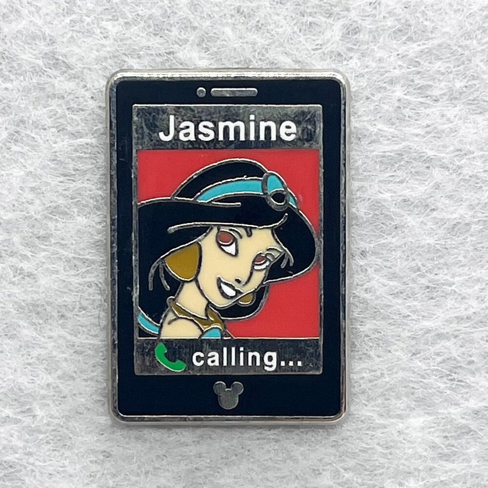 🔮 5/$25 Disney Princess‎ Phone Aladdin Jasmine Calling Pin